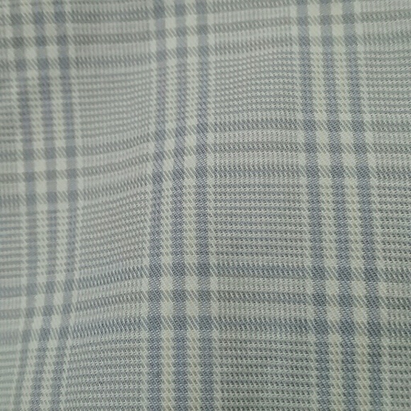 T. Harris Dress Shirt - Picture 3 of 4